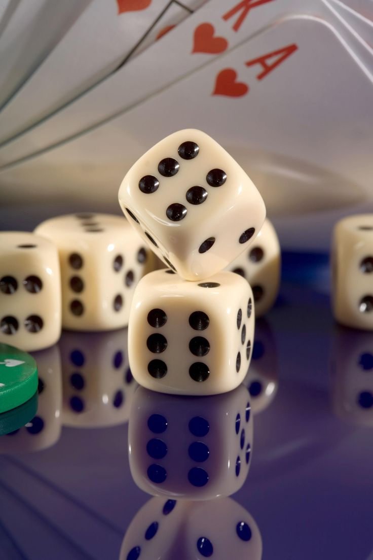 epictoto login mobile app interface showing Liga 1 football markets and live-dealer casino options